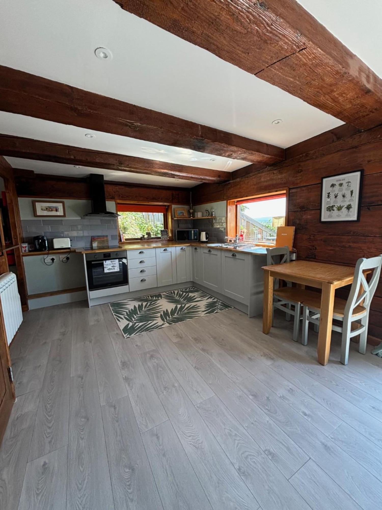 Cosy Coastal Hideaway With Incredible Sea Views Leilighet Fortrose Eksteriør bilde